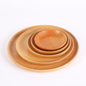 Customized Circular Wooden Plates for Restaurant Party Placement